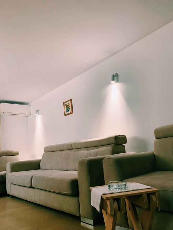 Toti Apartments Tiranë Ngoại thất bức ảnh